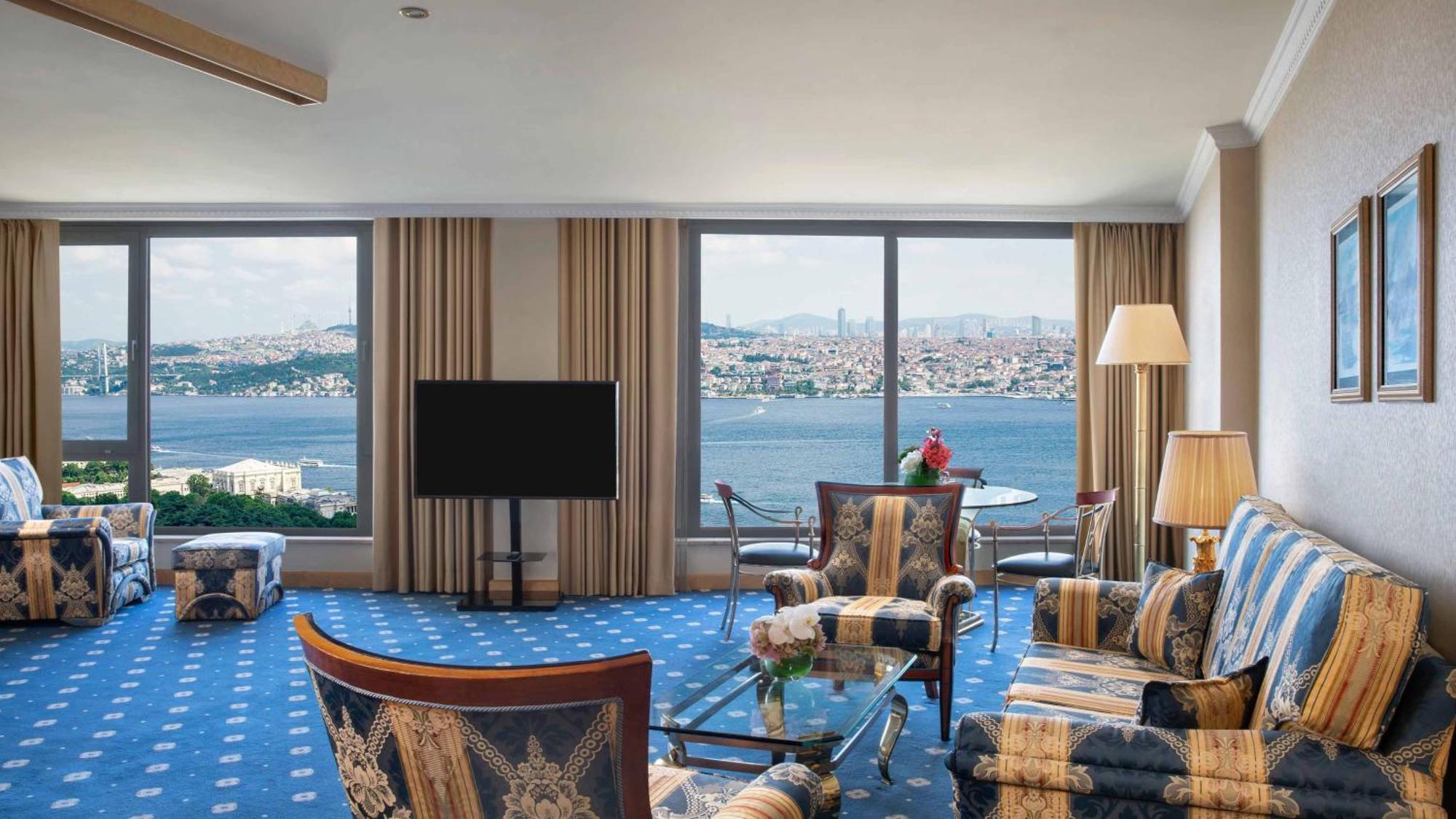 Intercontinental Istanbul By Ihg Hotel Luaran gambar A suite at the Four Seasons Hotel Istanbul
