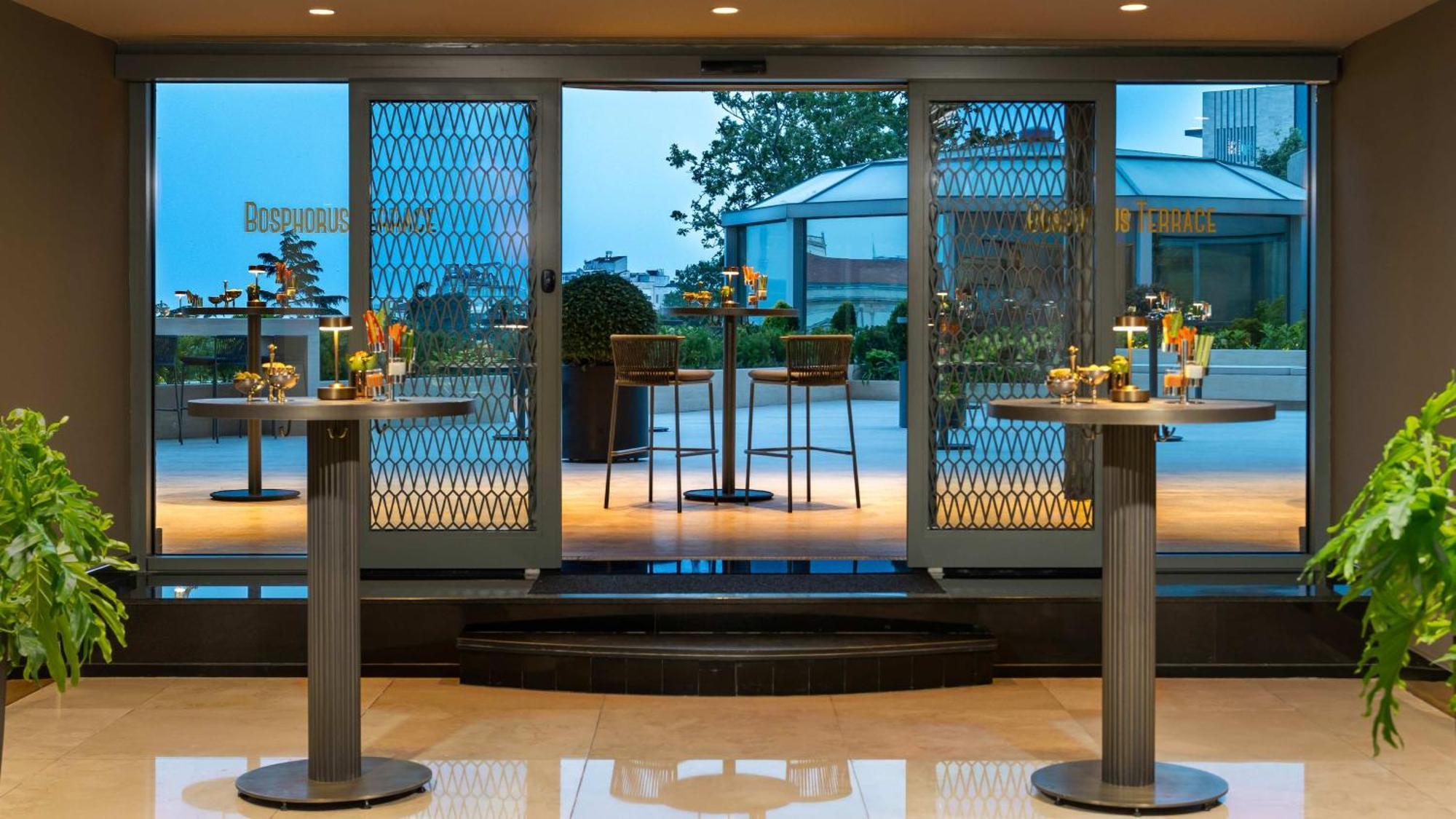 Intercontinental Istanbul By Ihg Hotel Luaran gambar The Bar