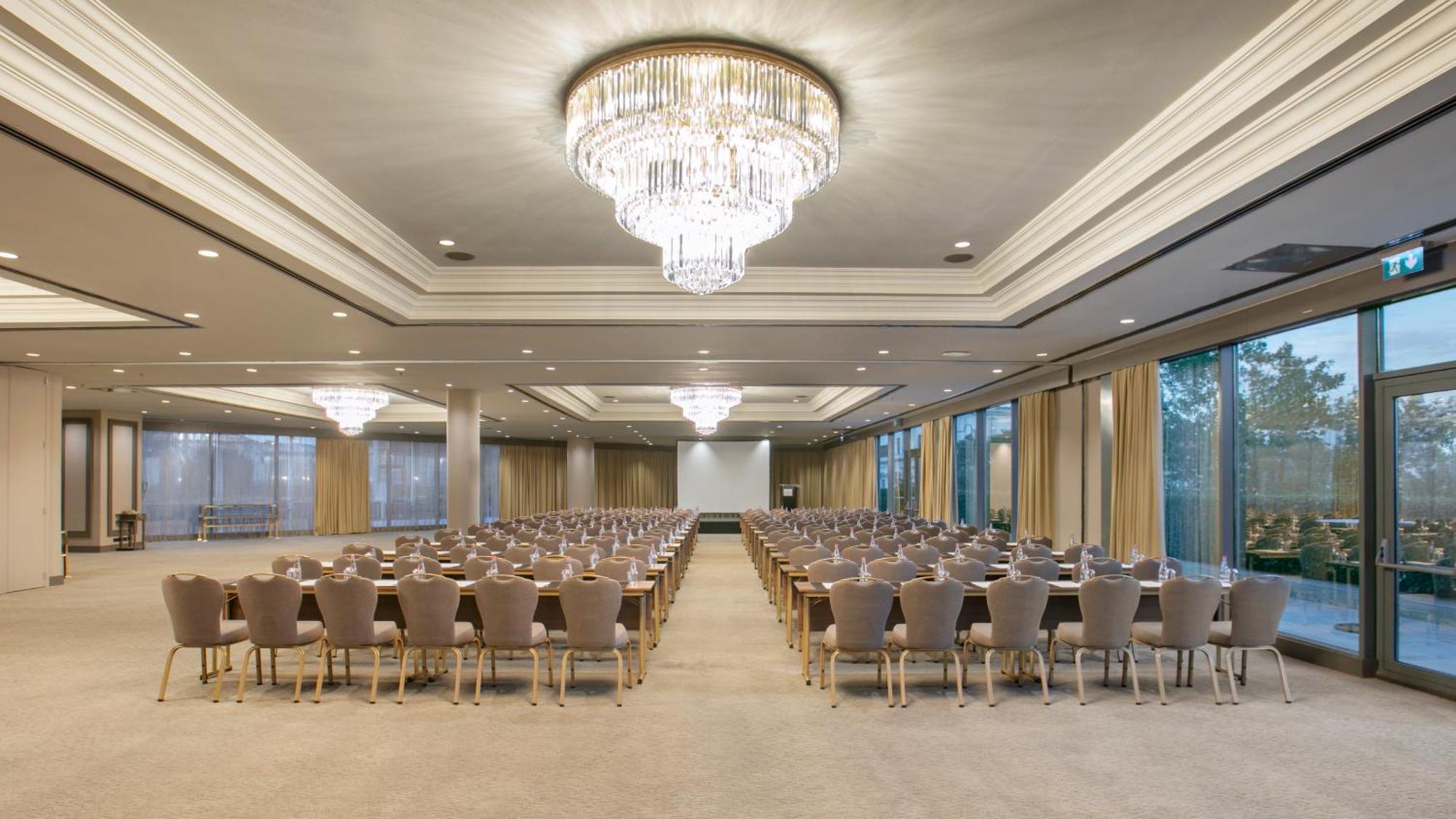 Intercontinental Istanbul By Ihg Hotel Luaran gambar The ballroom