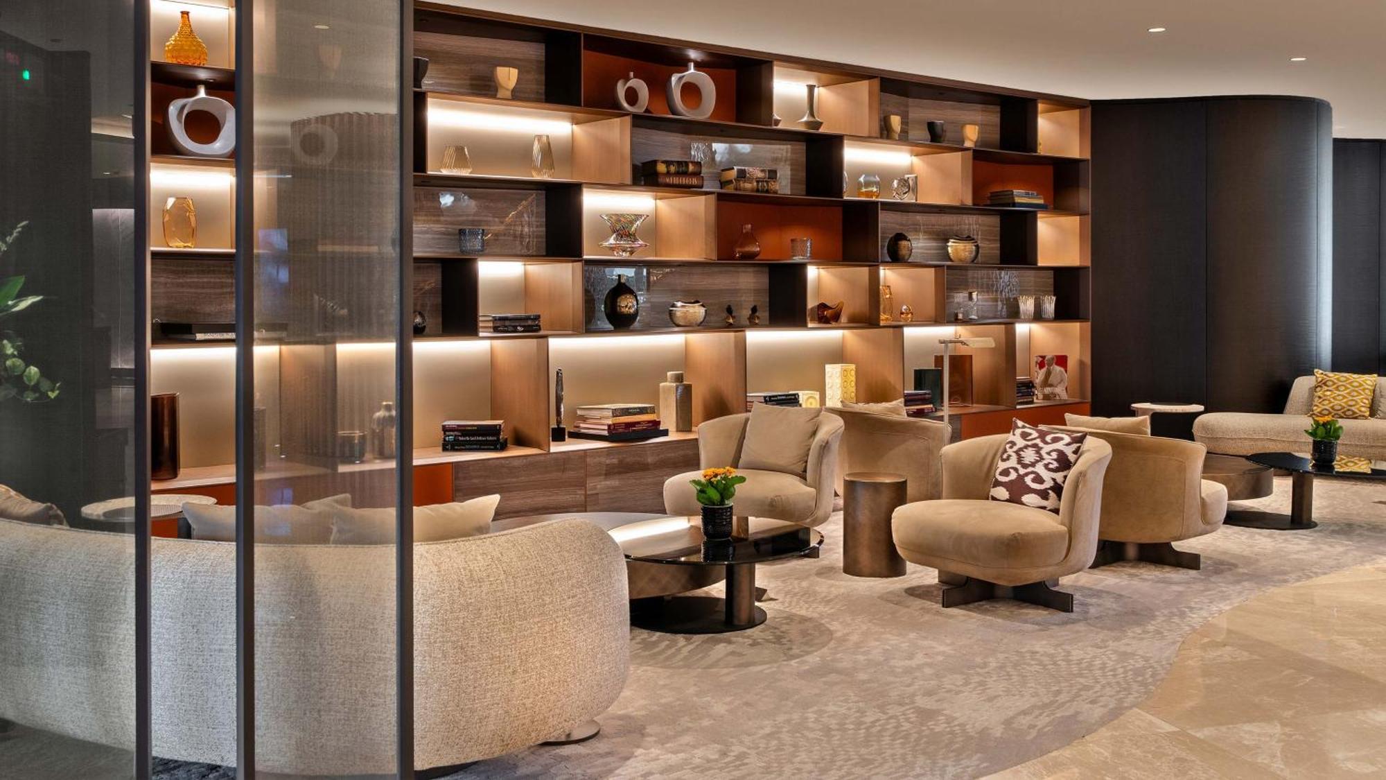 Intercontinental Istanbul By Ihg Hotel Luaran gambar The Library