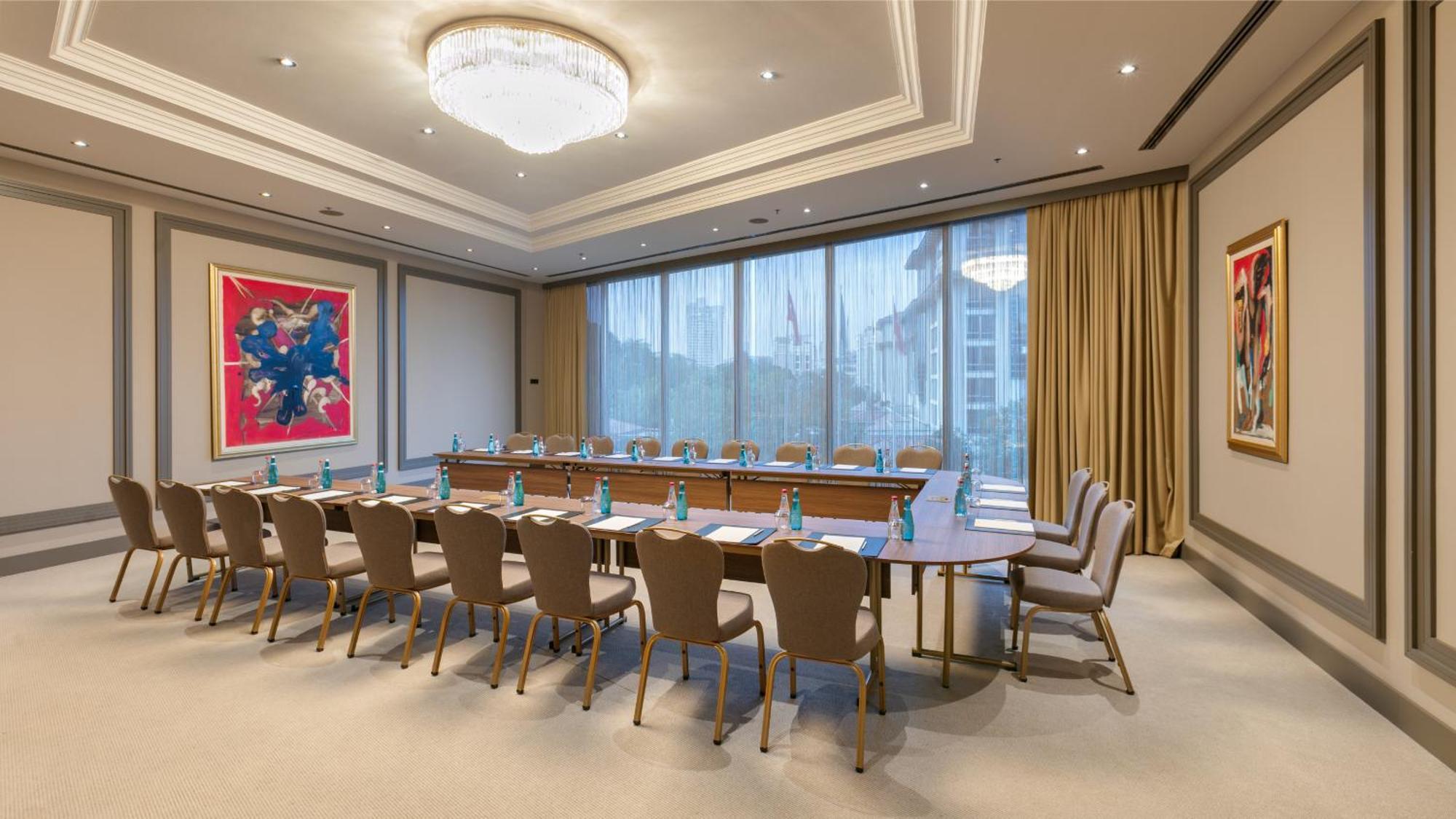 Intercontinental Istanbul By Ihg Hotel Luaran gambar Meeting room