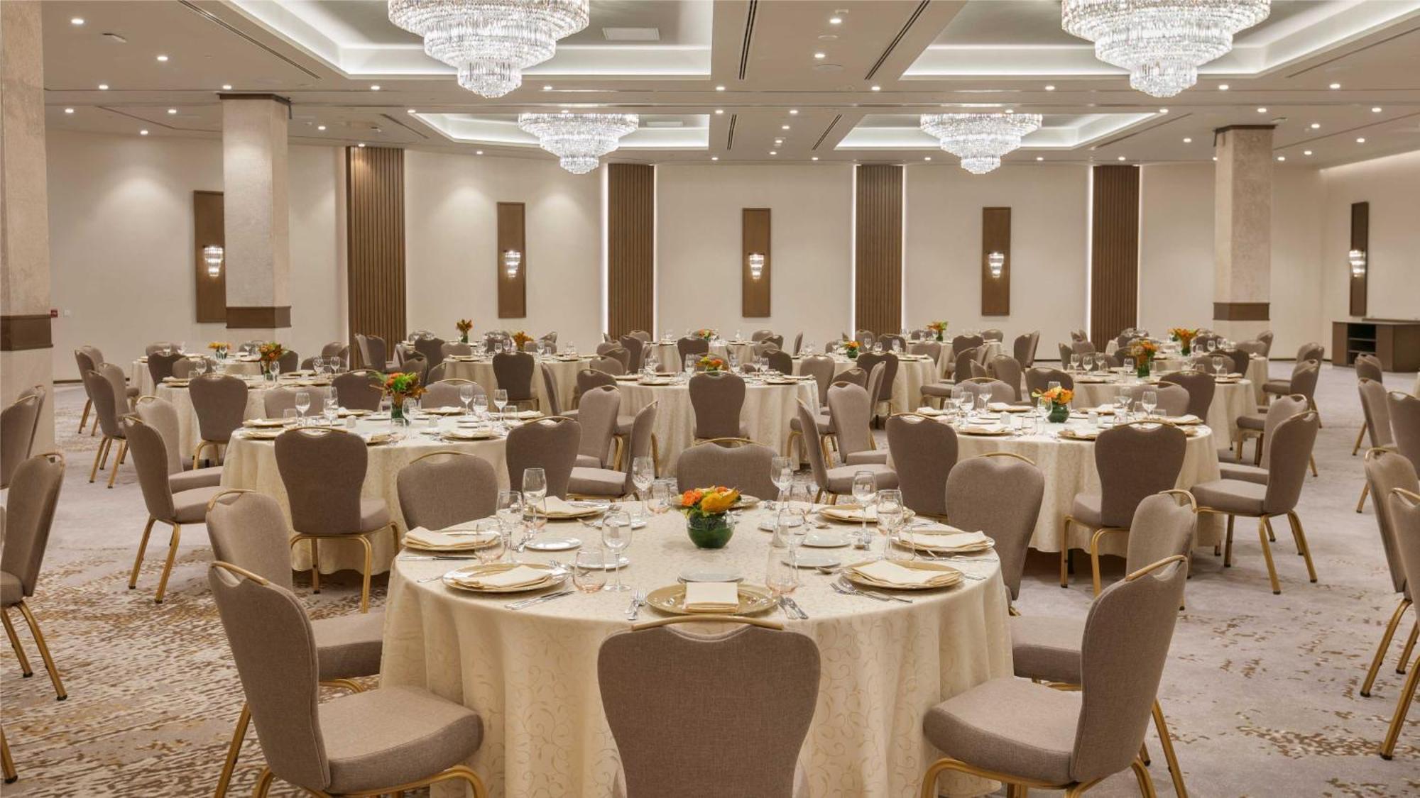 Intercontinental Istanbul By Ihg Hotel Luaran gambar The ballroom